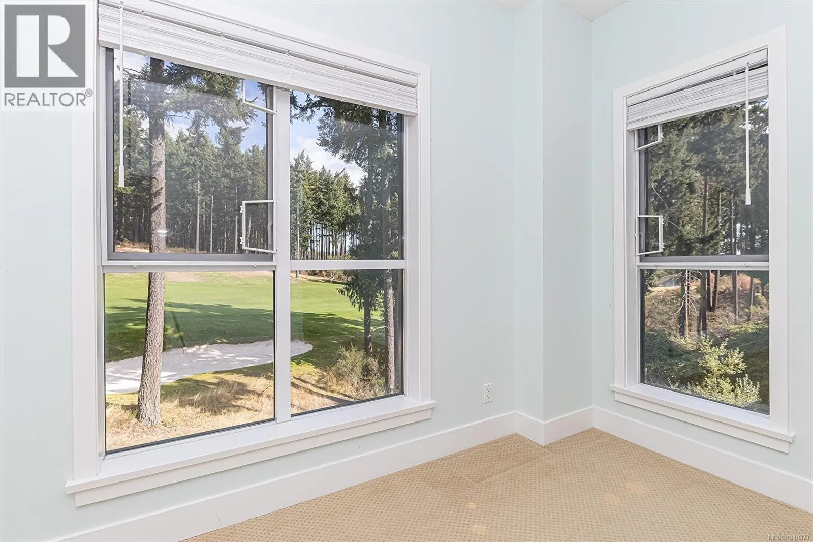 301 1400 Lynburne Pl