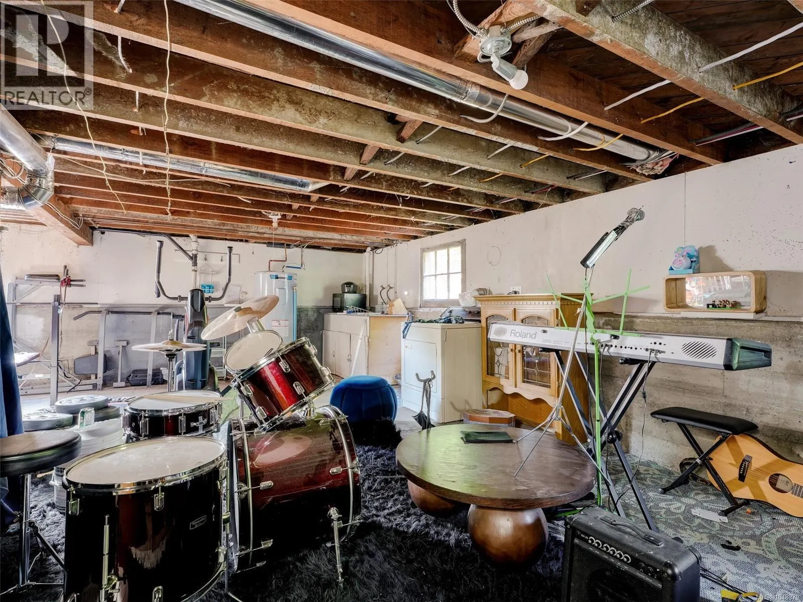 2633 Orchard Ave