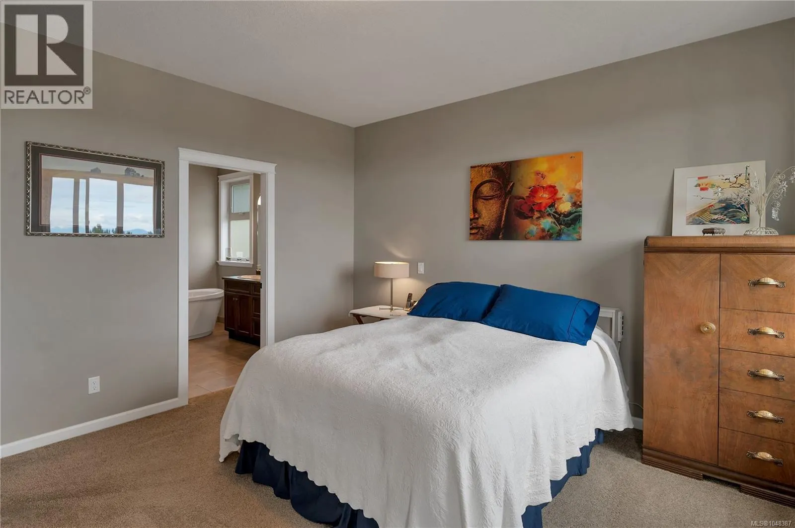 885 Timberline Dr