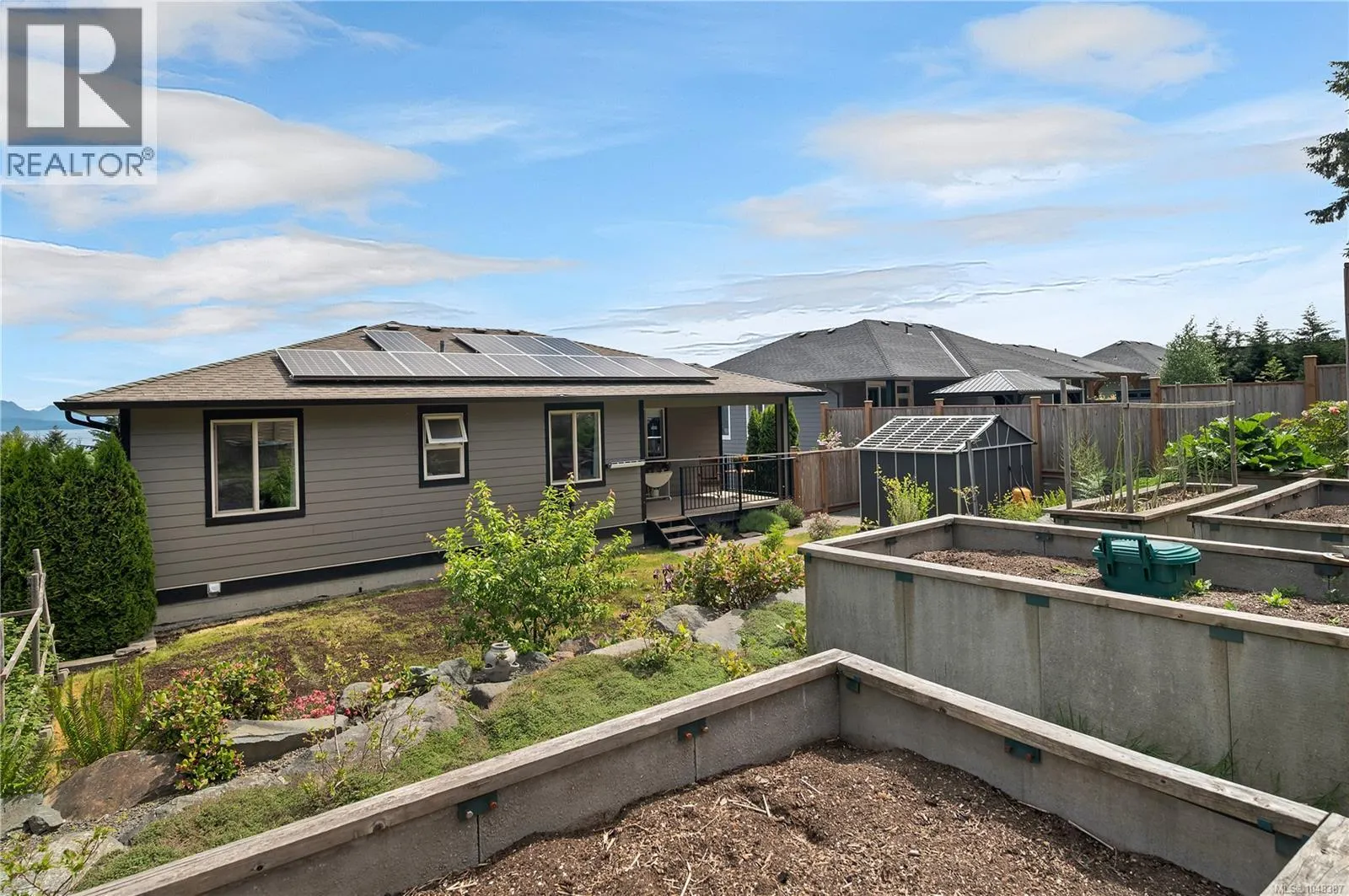 885 Timberline Dr