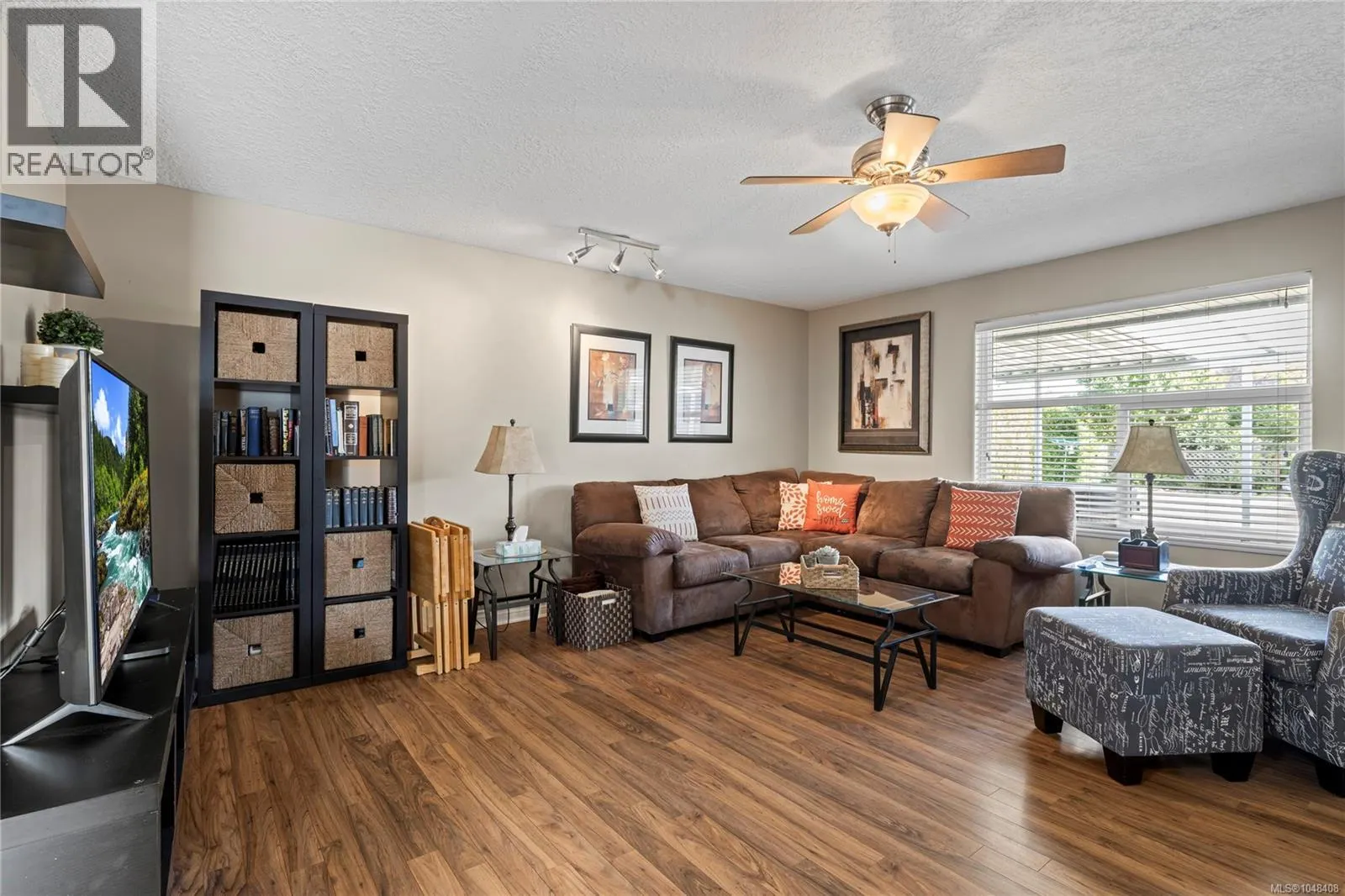 828 Sunray Rd