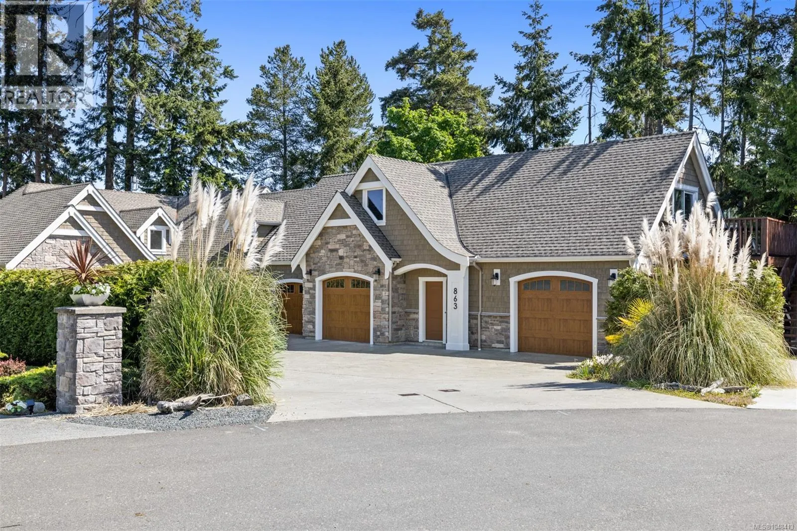 863 Cavin Rd