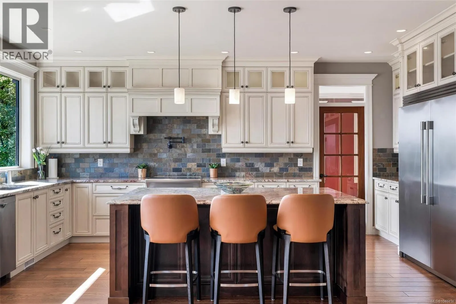 5365 Basinview Hts