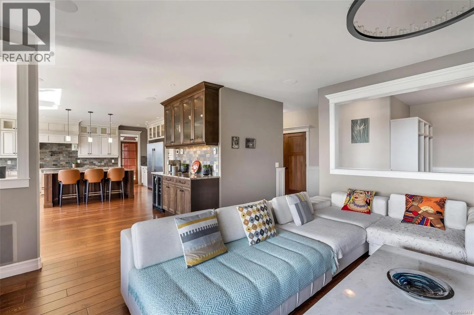 5365 Basinview Hts