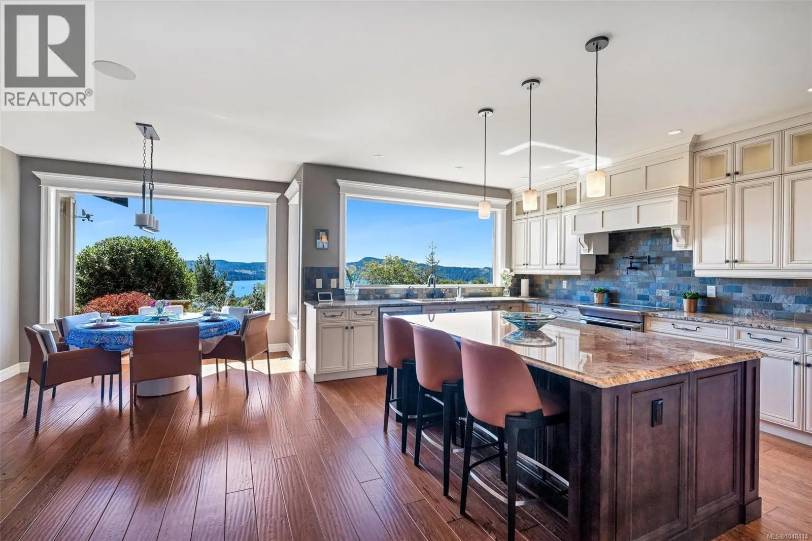 5365 Basinview Hts