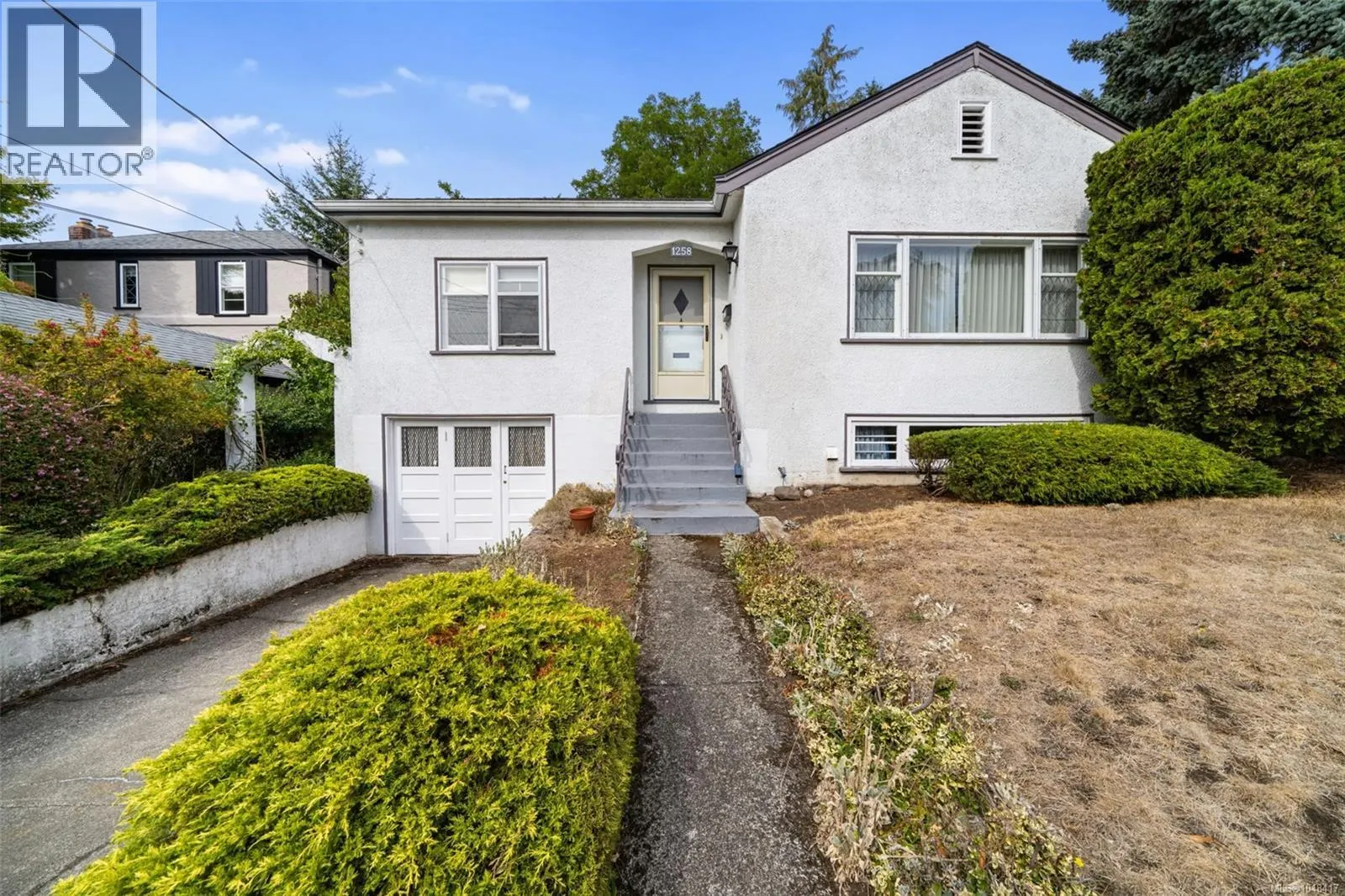 1258 Rockland Ave