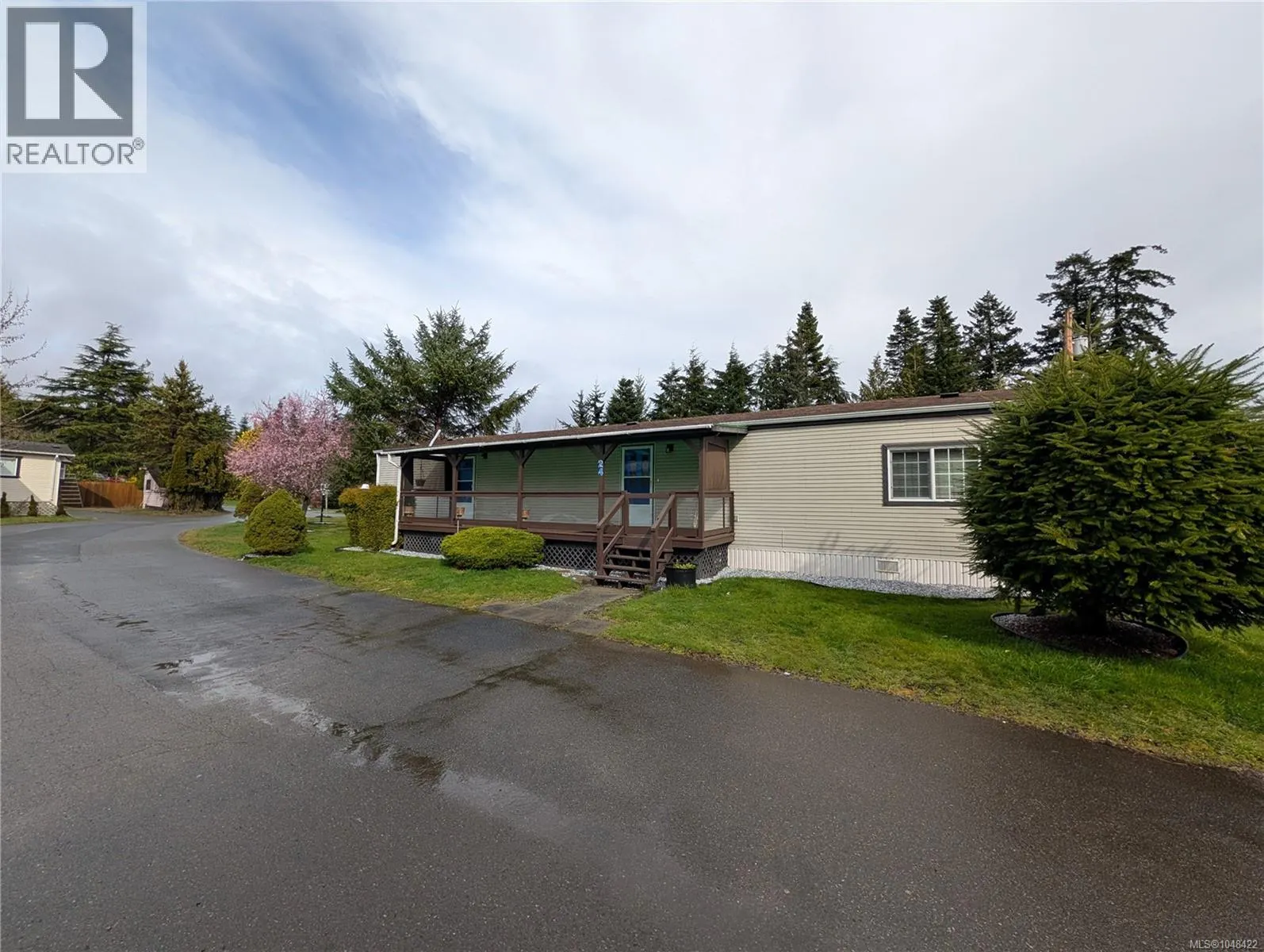 24 7021 Grant Rd W