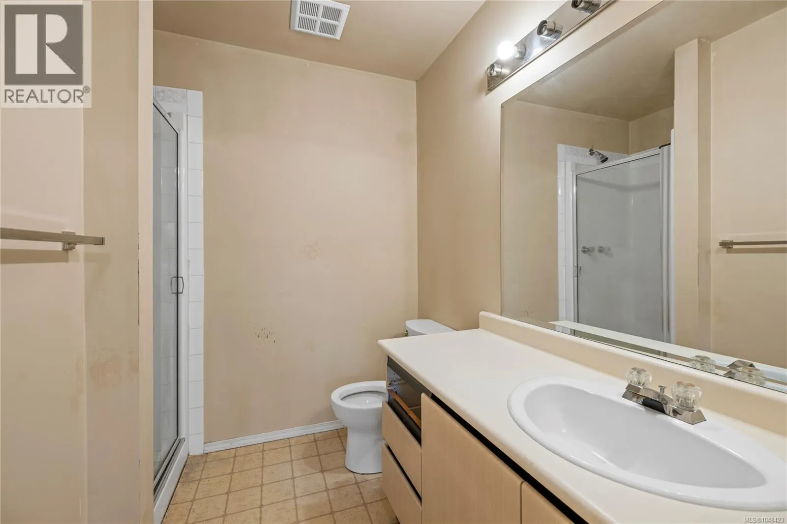 954 Highview Terr