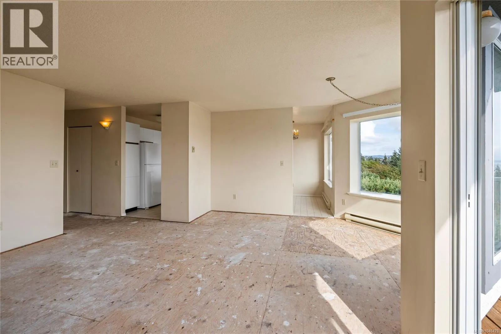 954 Highview Terr