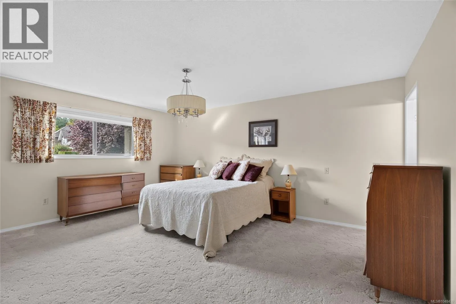 1125 Marin Park Dr