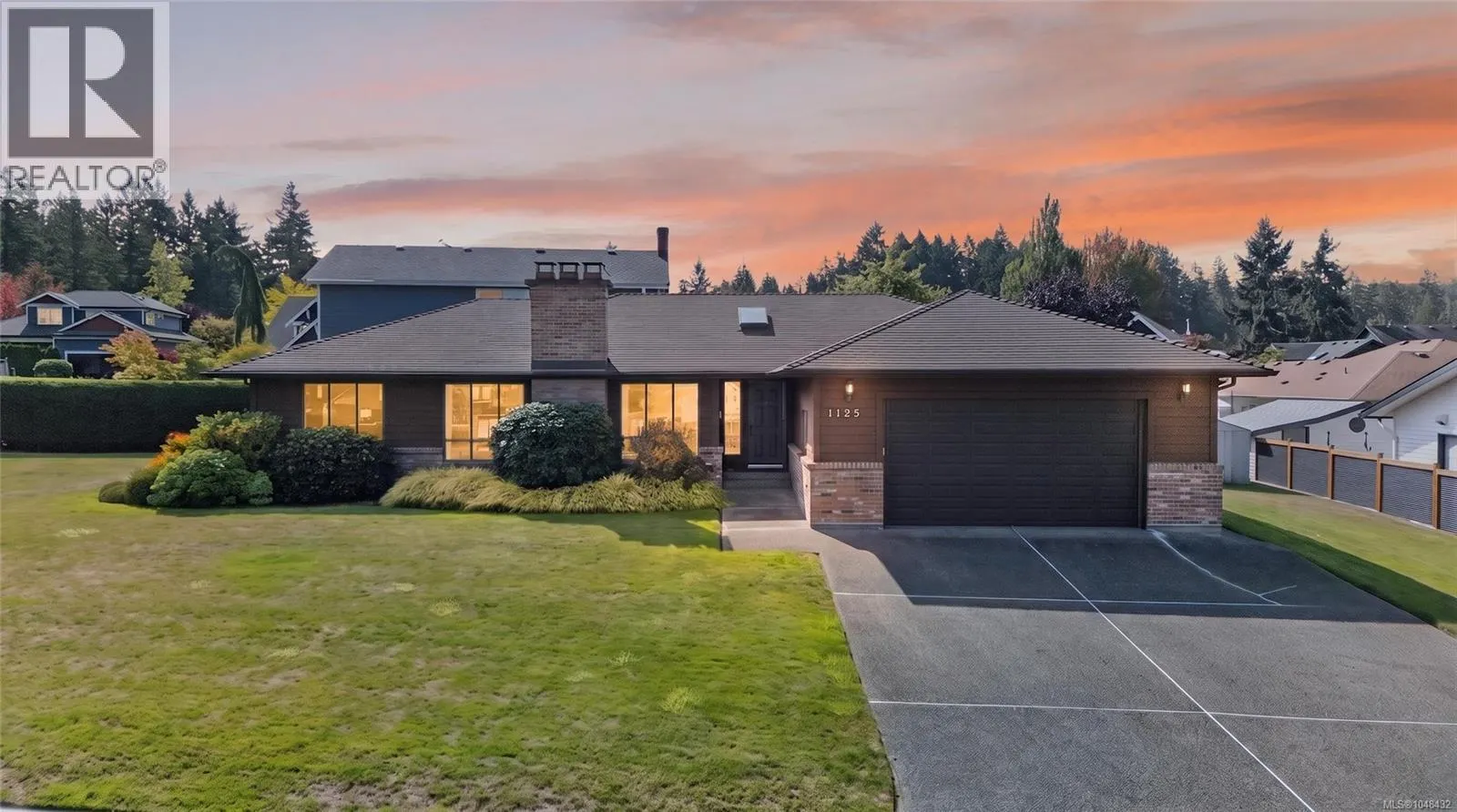 1125 Marin Park Dr