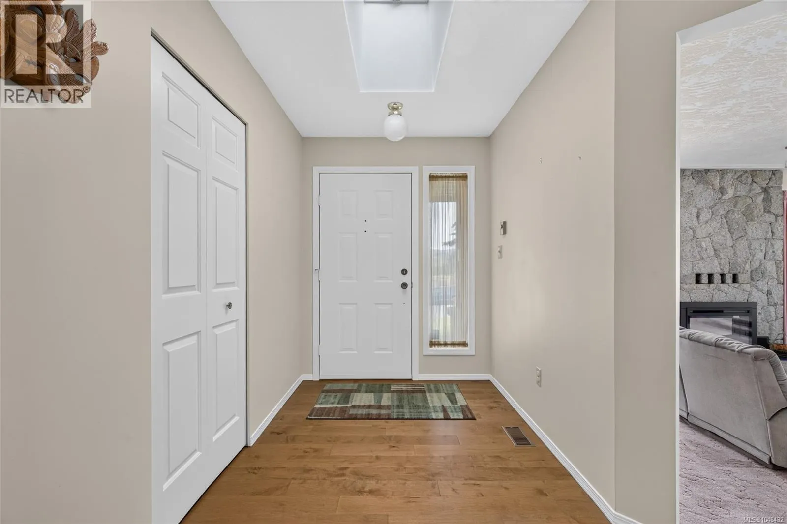 1125 Marin Park Dr