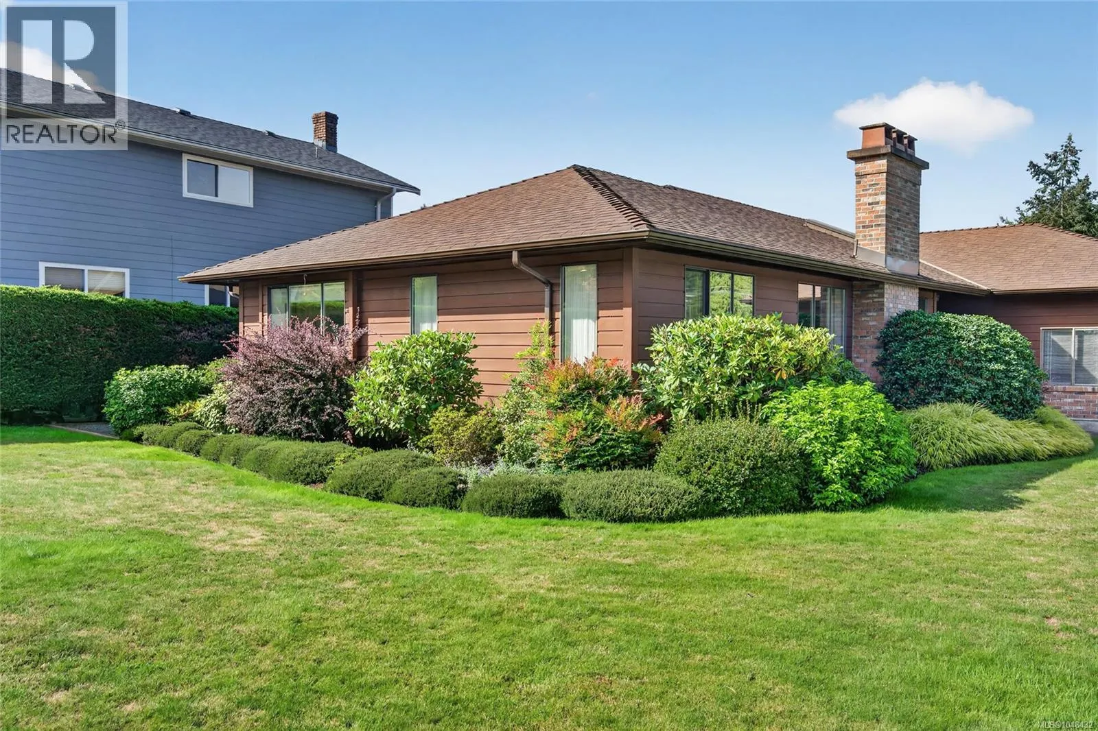 1125 Marin Park Dr