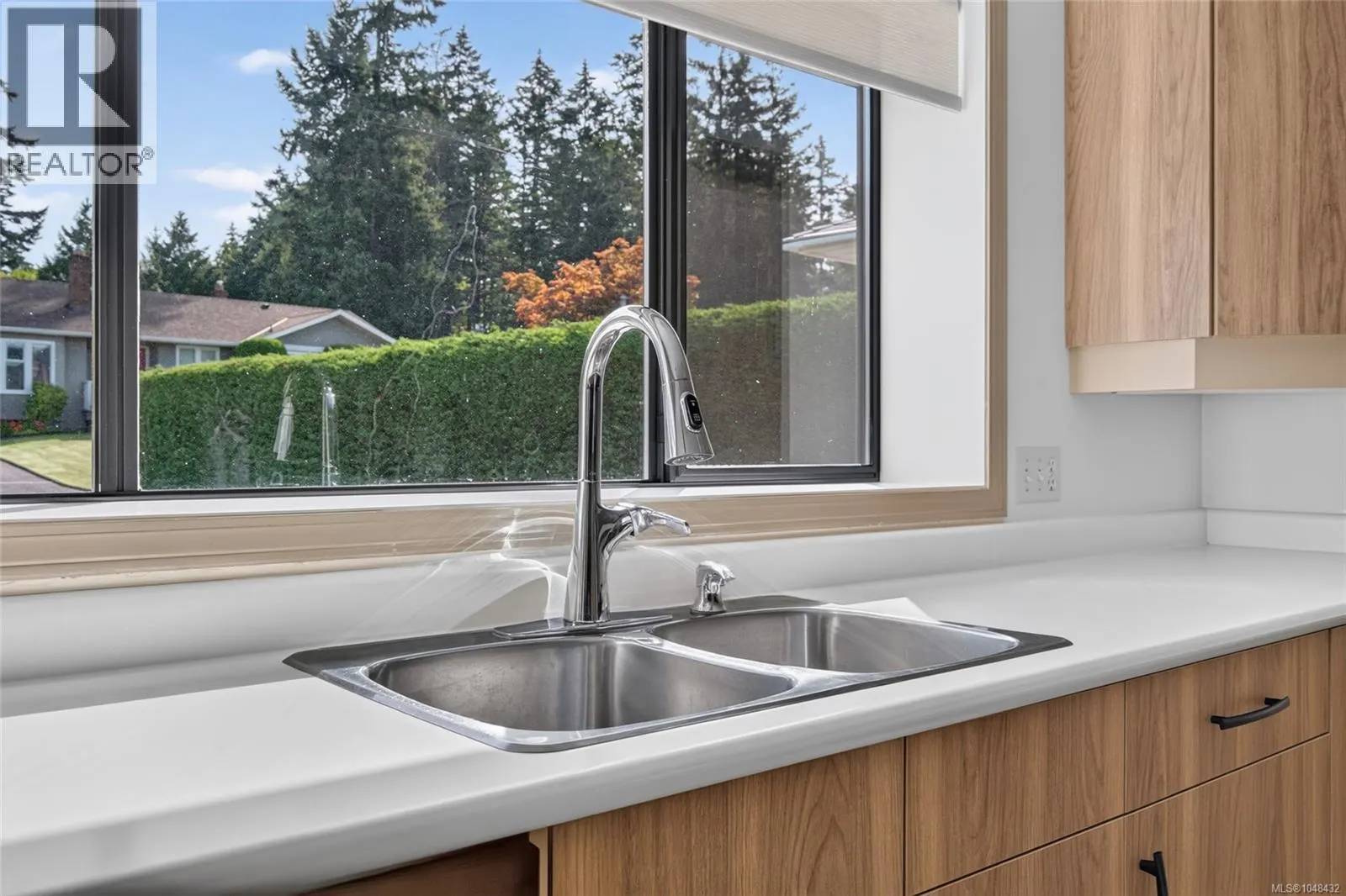 1125 Marin Park Dr