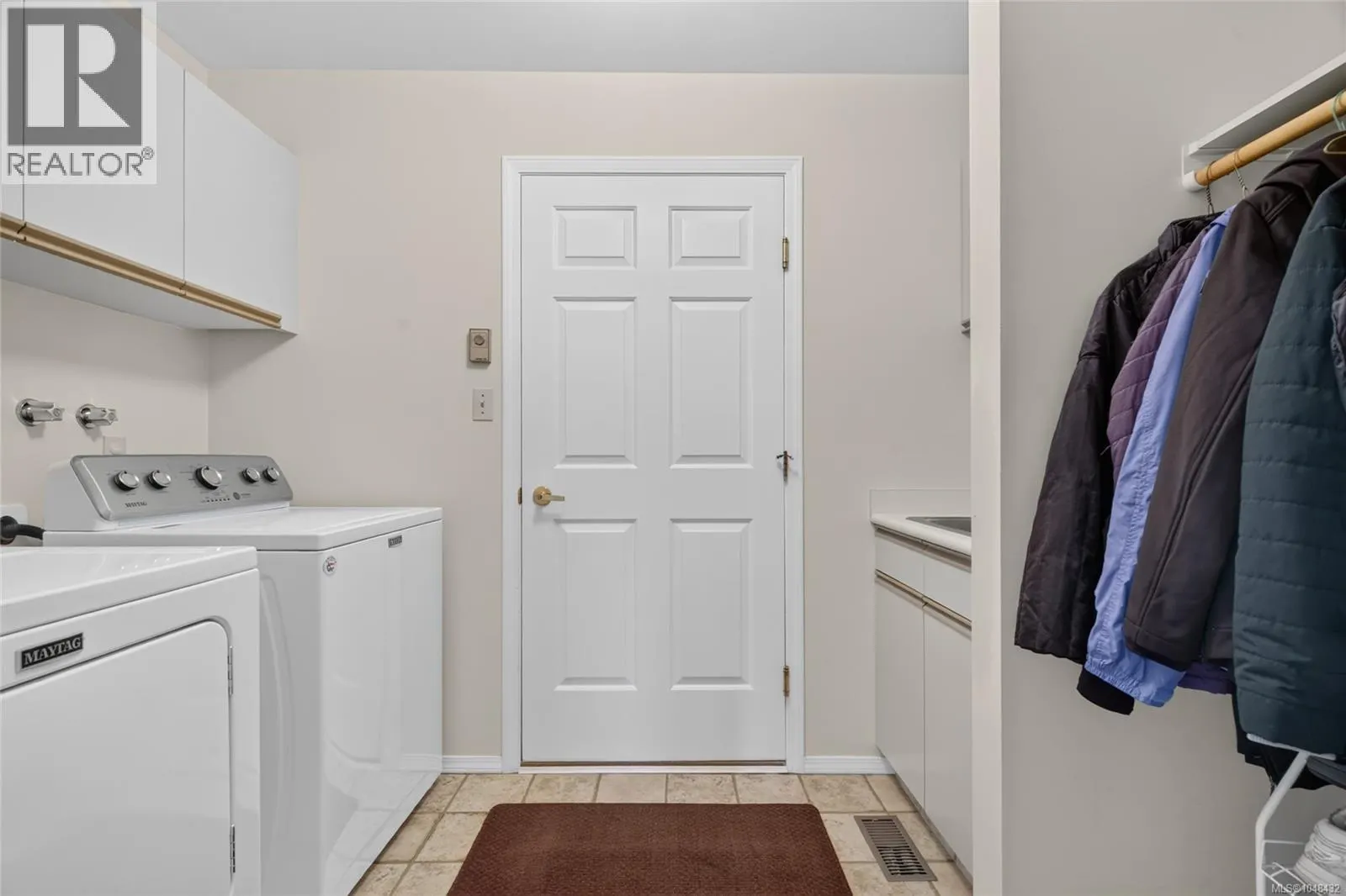 1125 Marin Park Dr