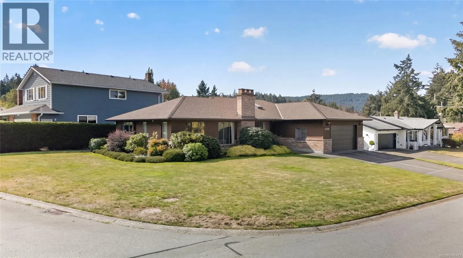 1125 Marin Park Dr