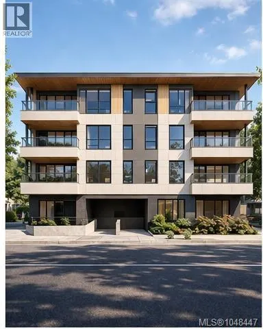 PH4 2326 Oak Bay Ave
