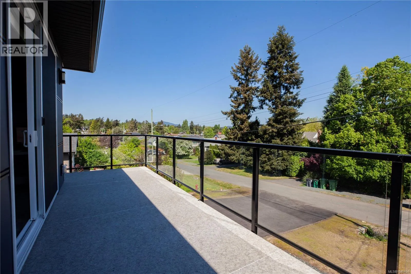 741 Snowdrop Ave