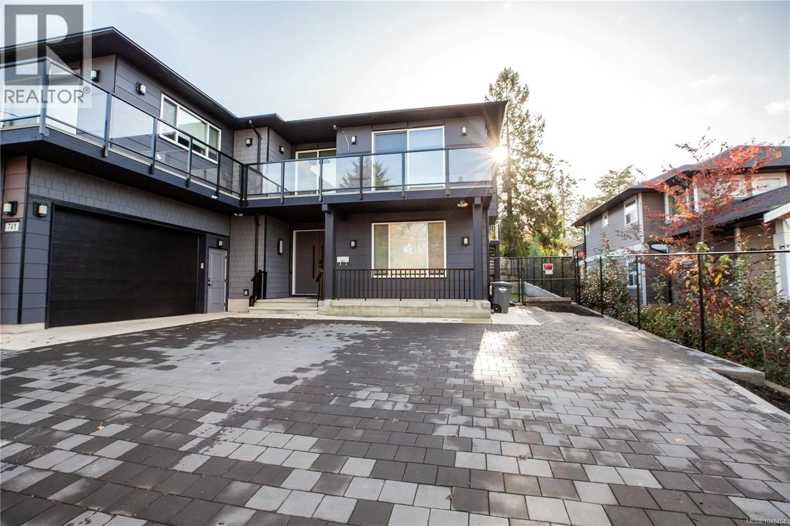 741 Snowdrop Ave