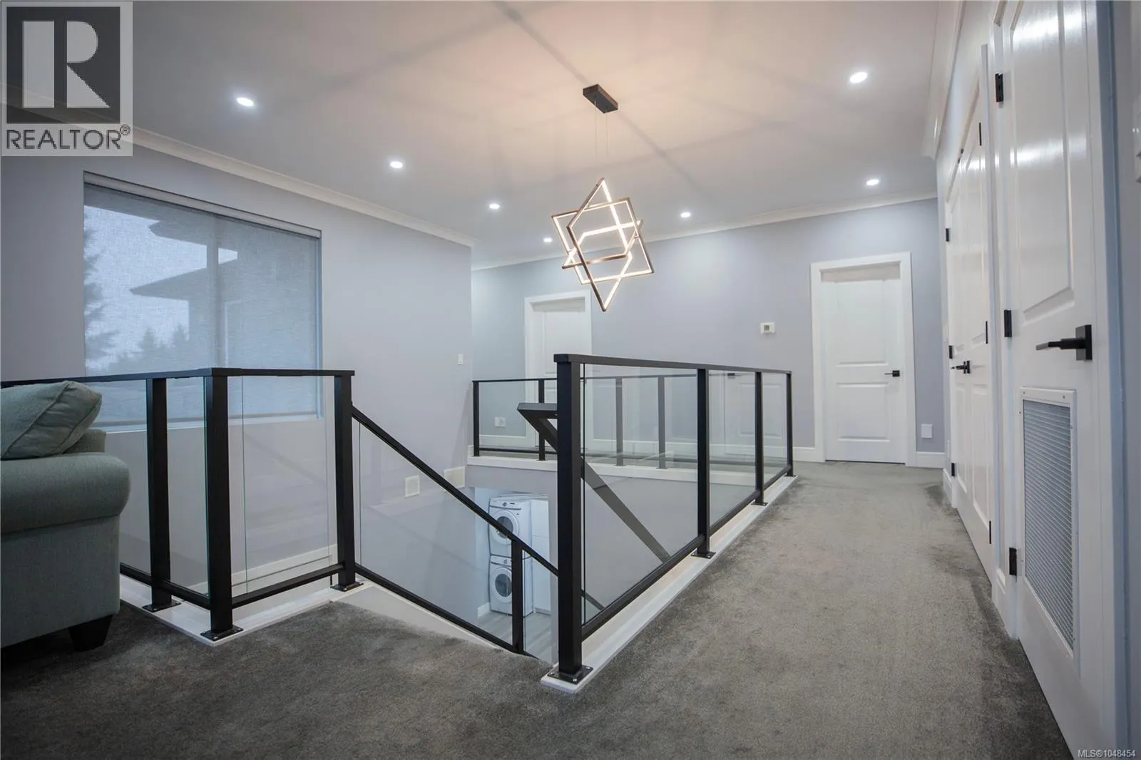 741 Snowdrop Ave