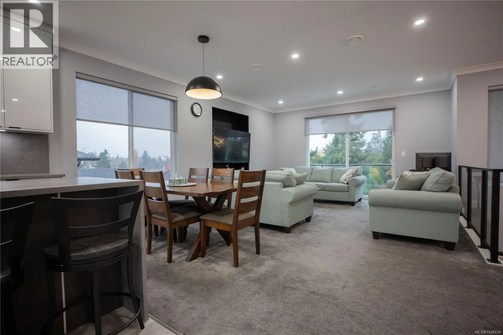 741 Snowdrop Ave