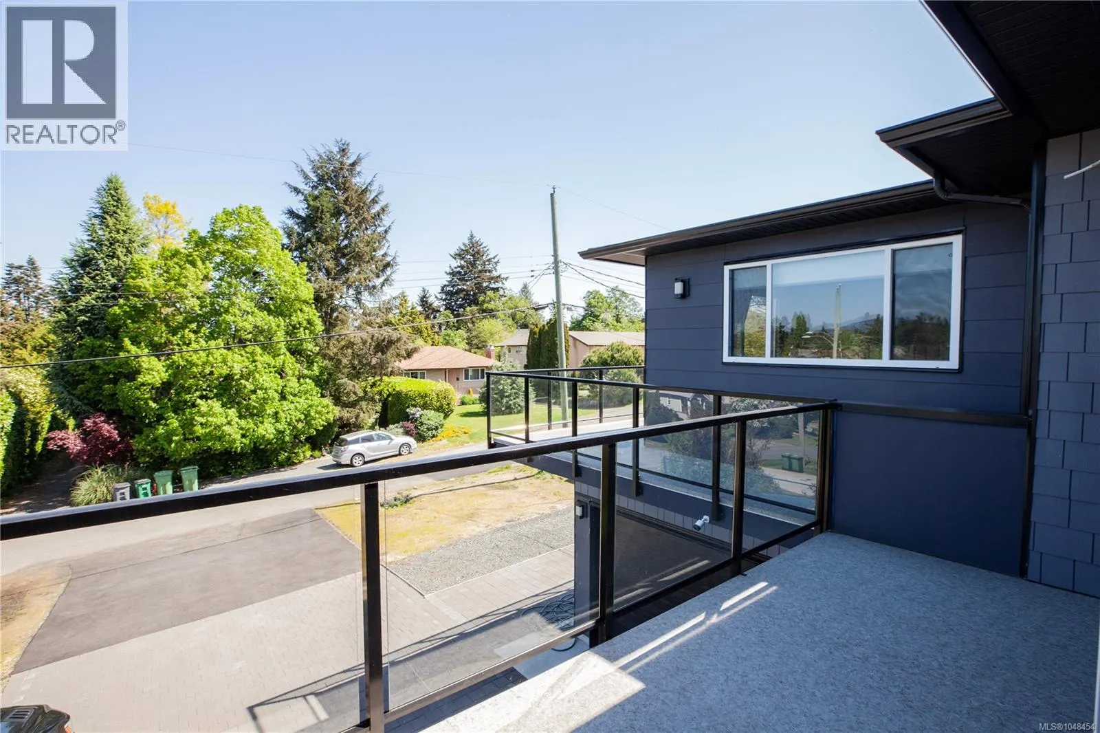741 Snowdrop Ave
