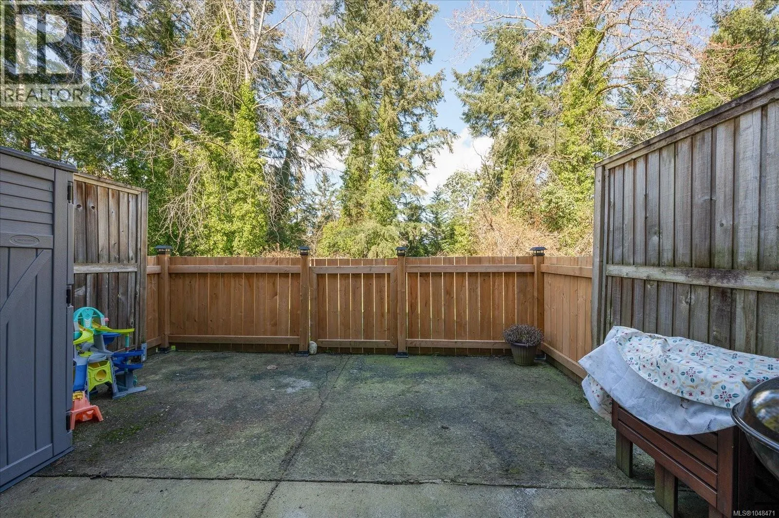 2554 Highland Blvd