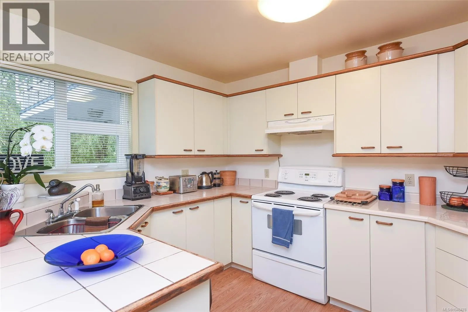 305 137 Port Augusta St