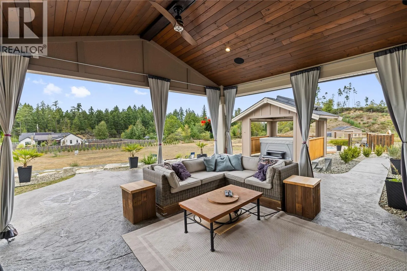 1100 Alpine View Pl