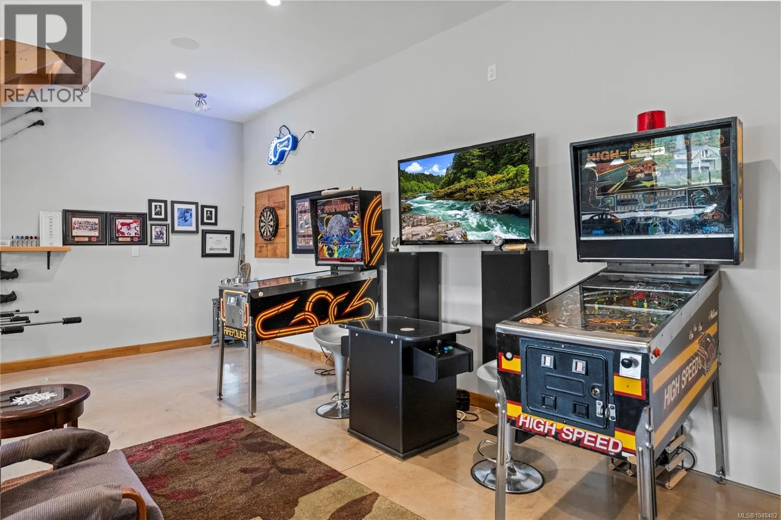 1100 Alpine View Pl
