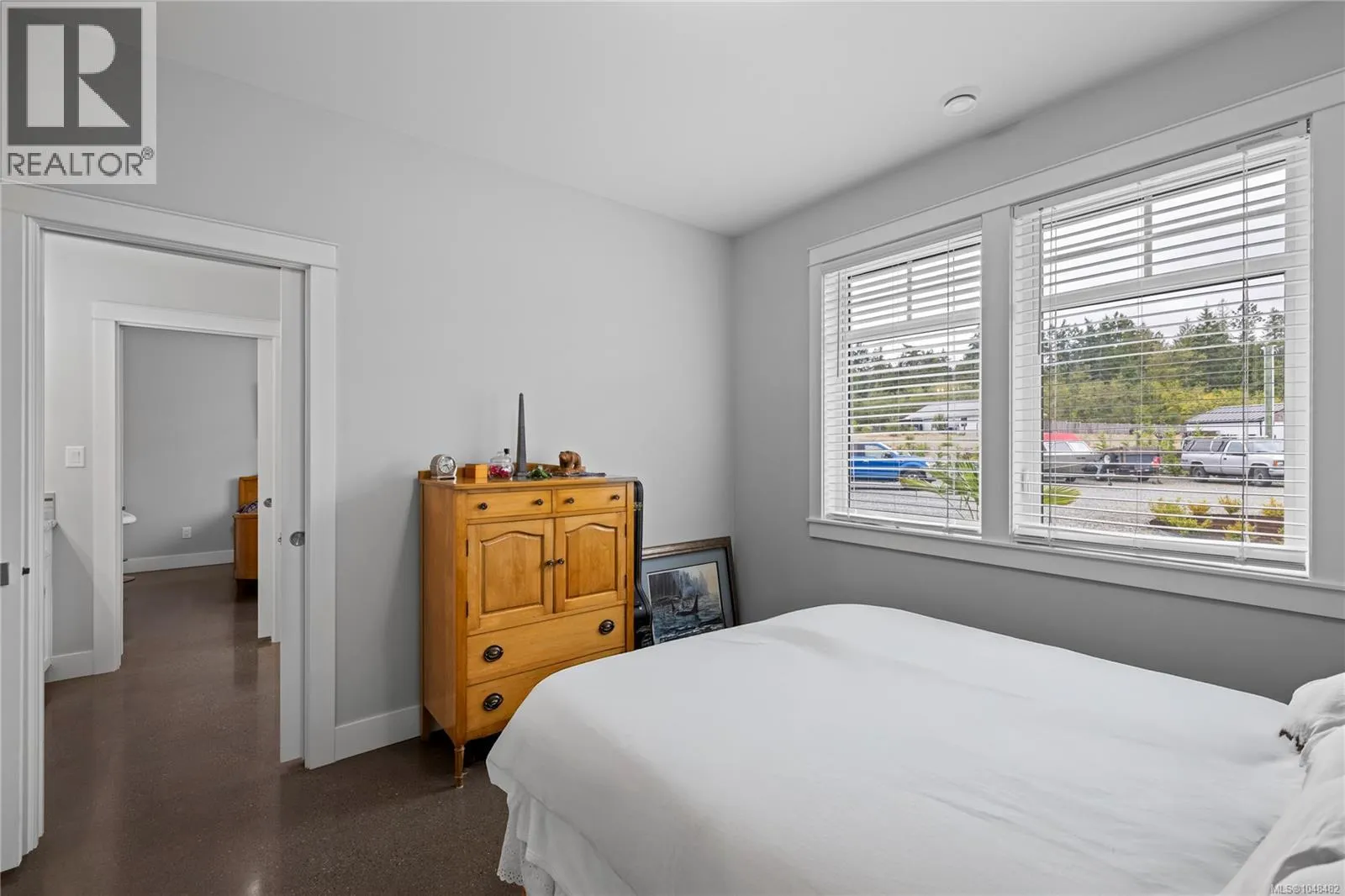 1100 Alpine View Pl