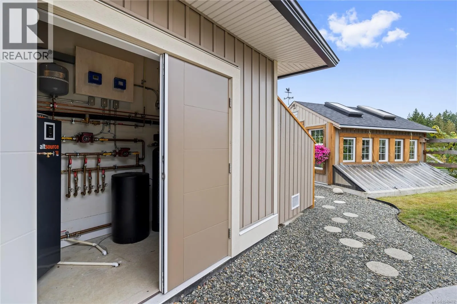 1100 Alpine View Pl