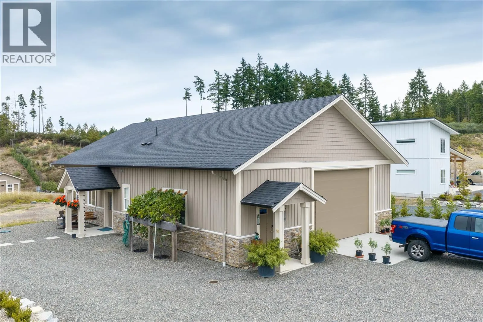 1100 Alpine View Pl