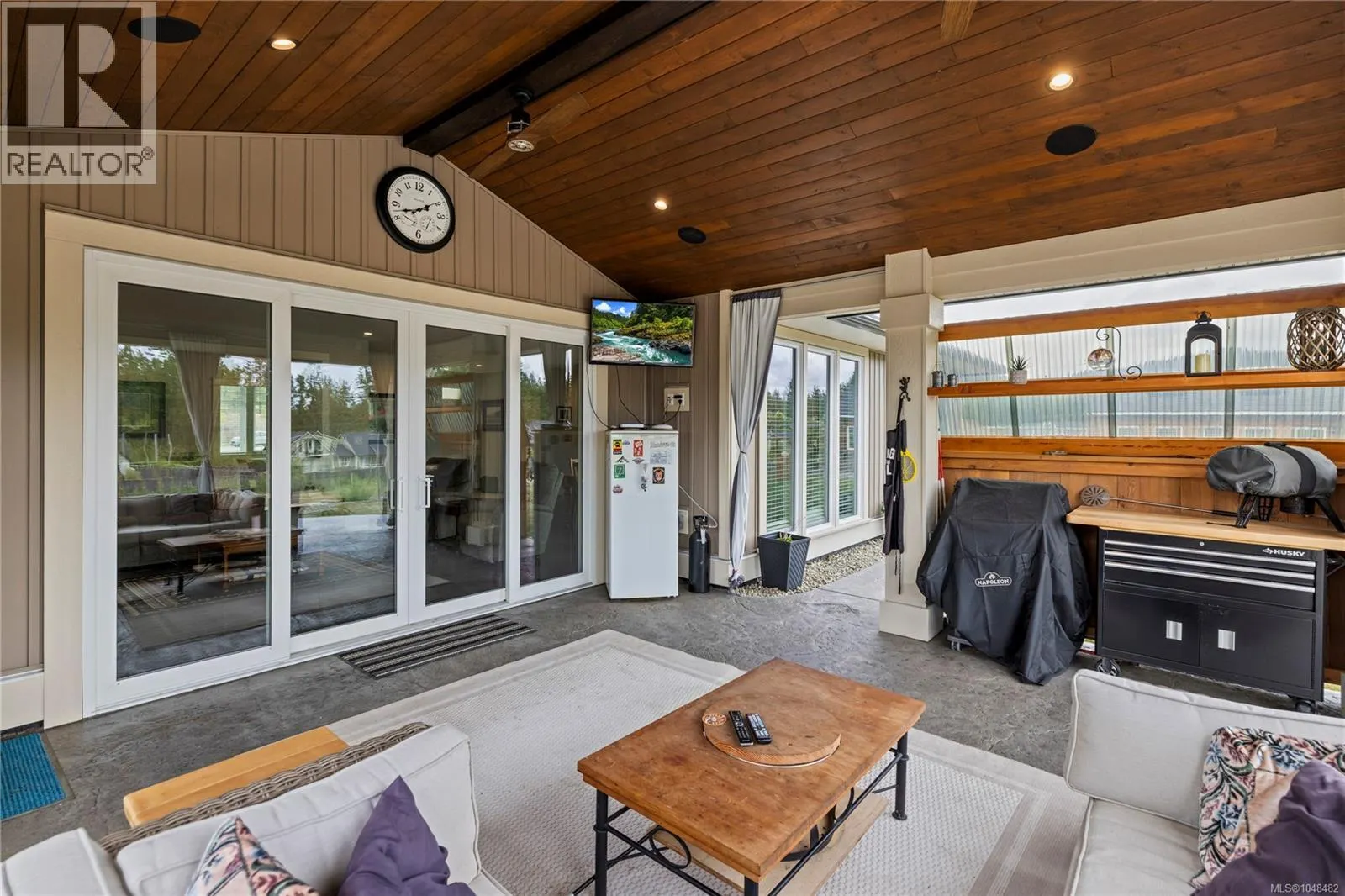 1100 Alpine View Pl