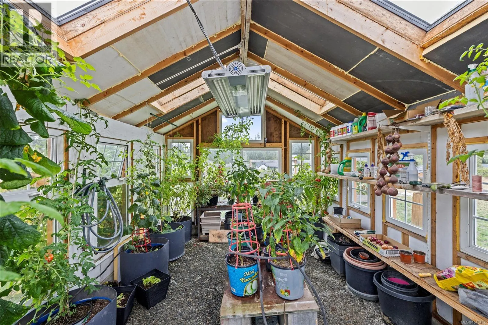 1100 Alpine View Pl