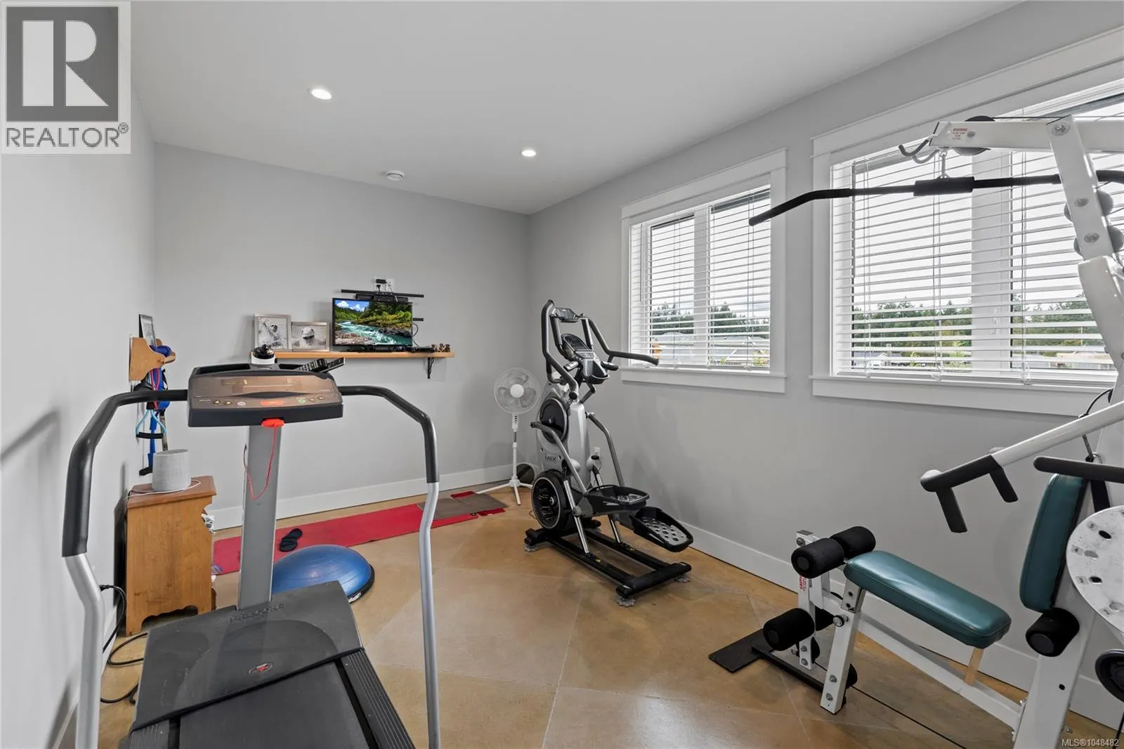 1100 Alpine View Pl