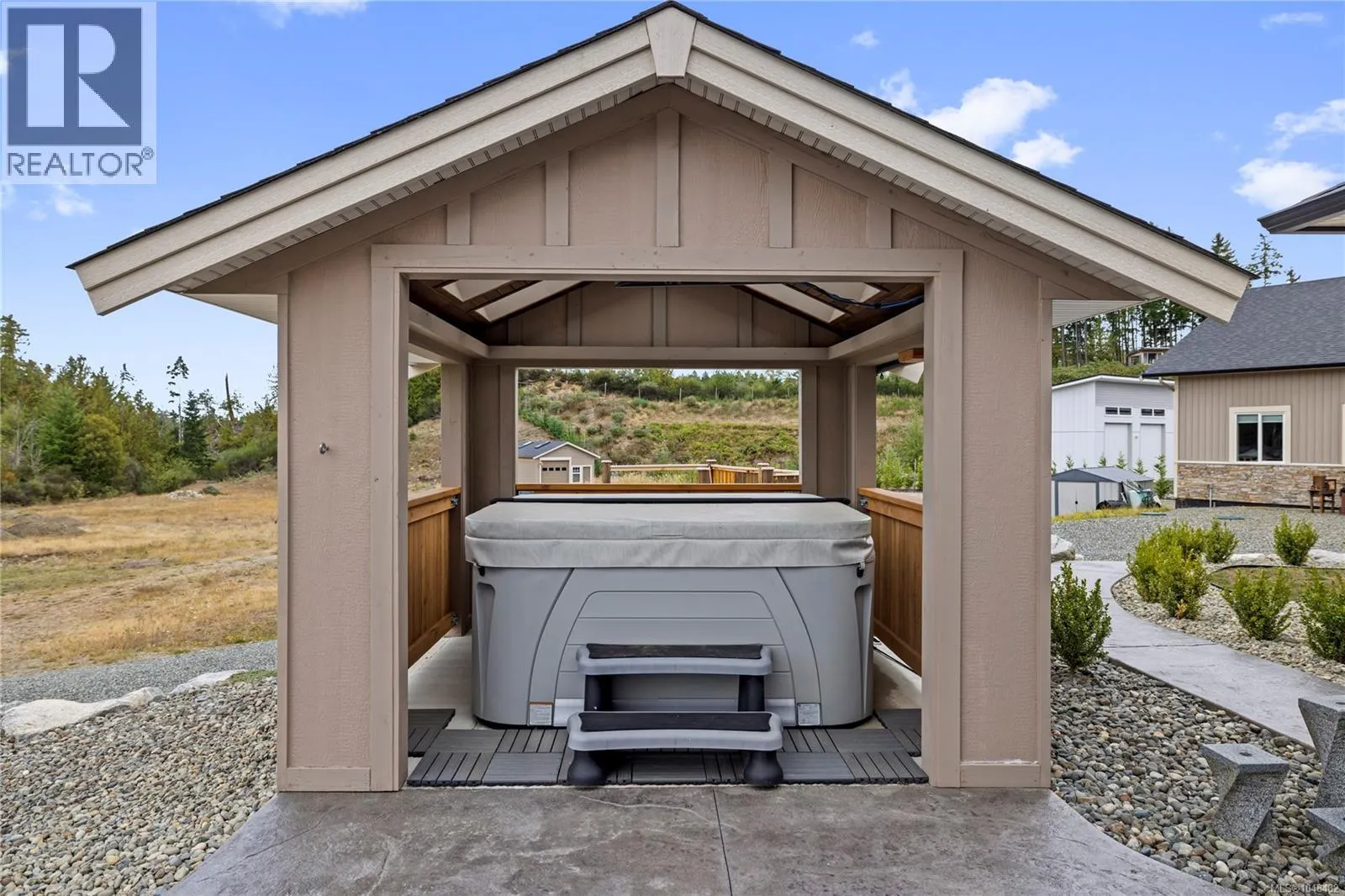 1100 Alpine View Pl