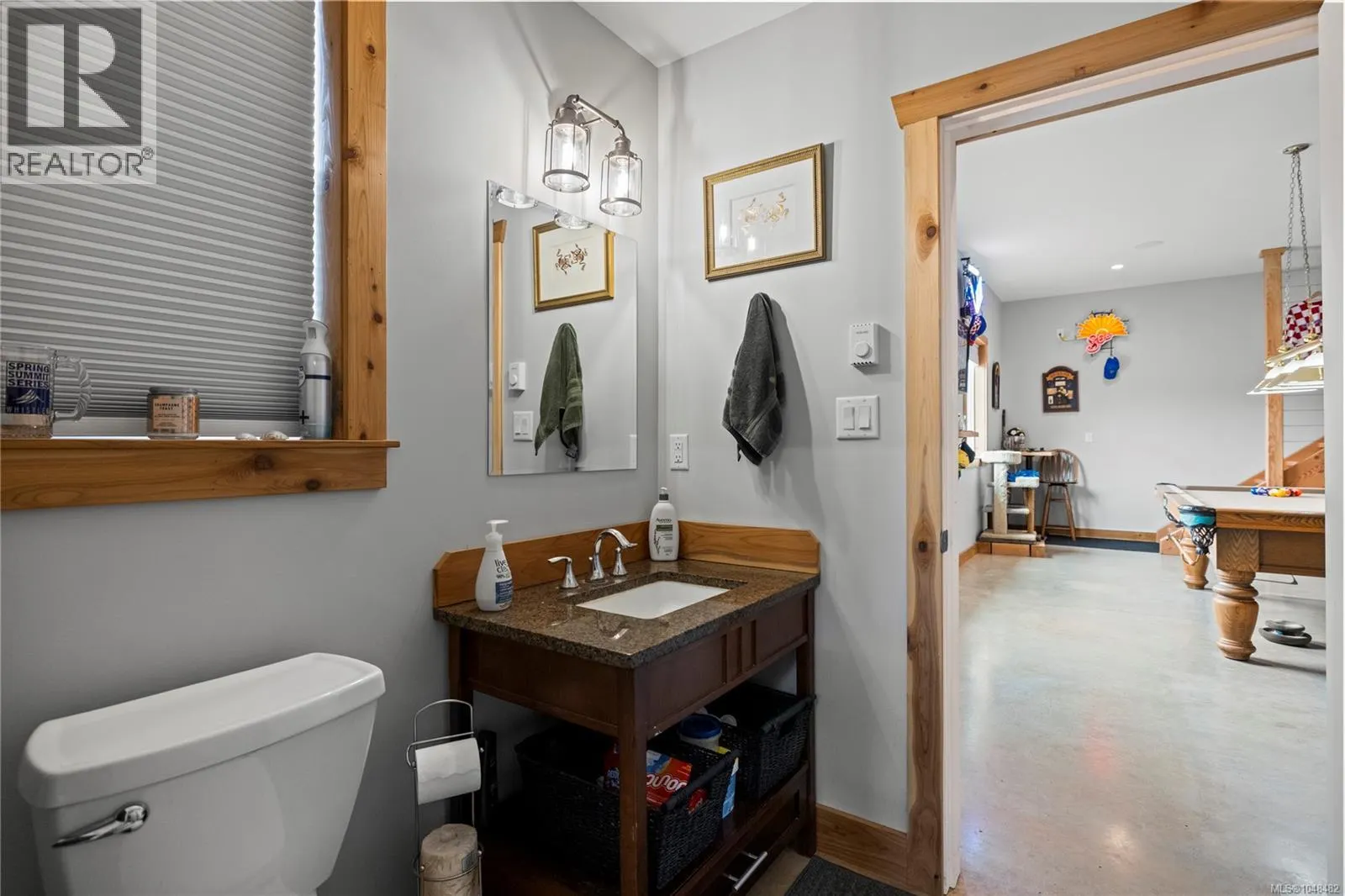 1100 Alpine View Pl