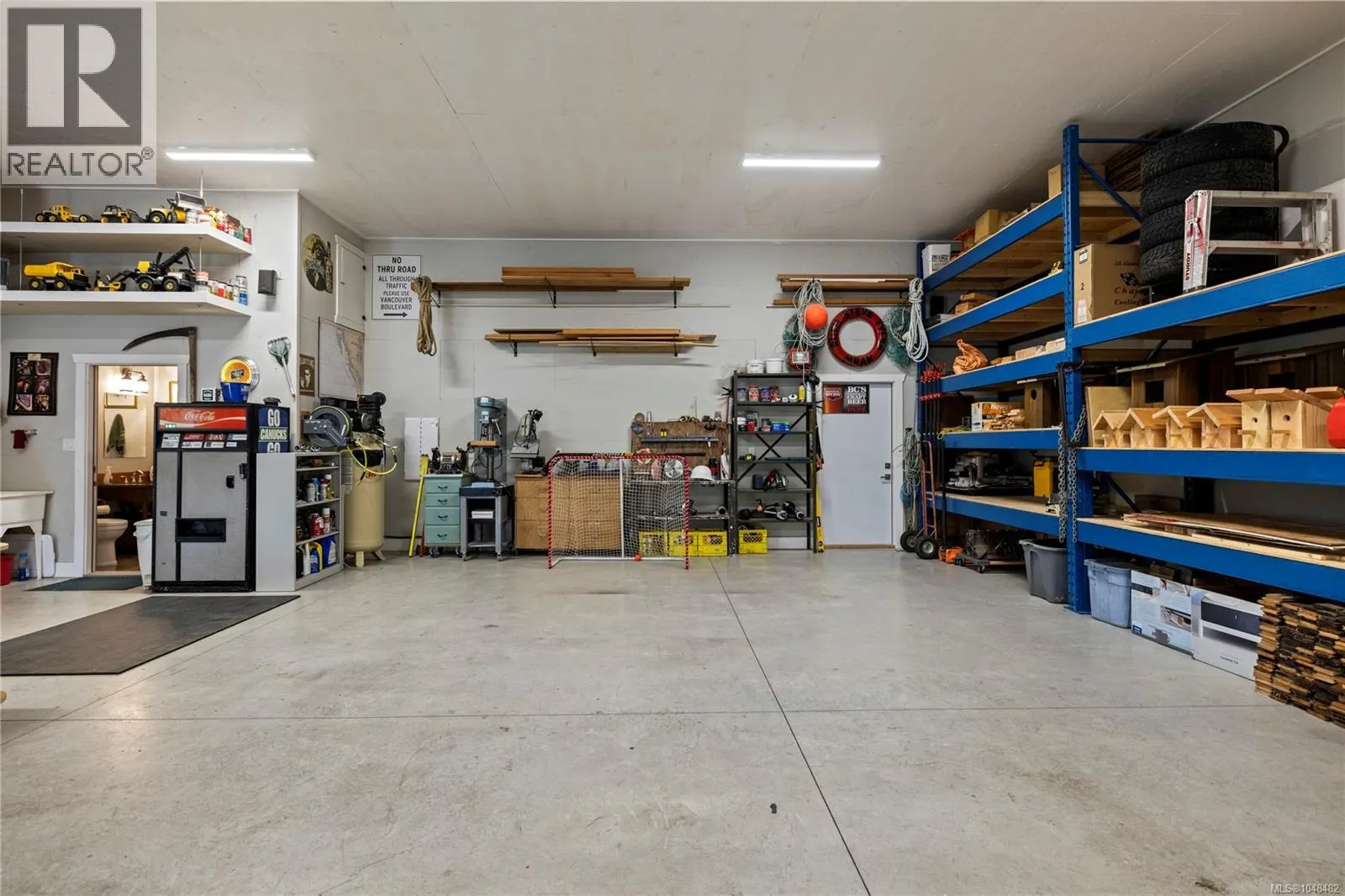1100 Alpine View Pl