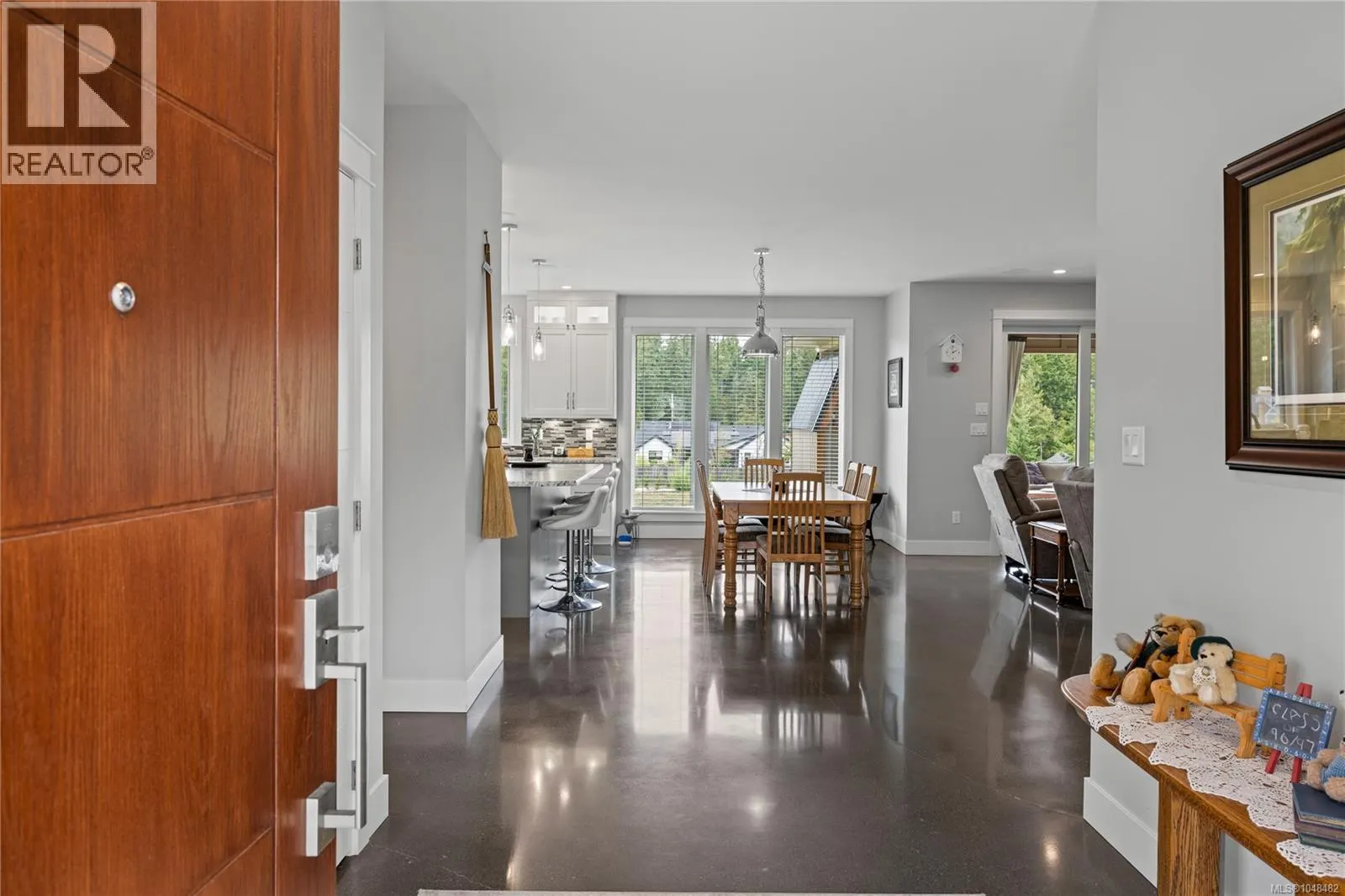 1100 Alpine View Pl
