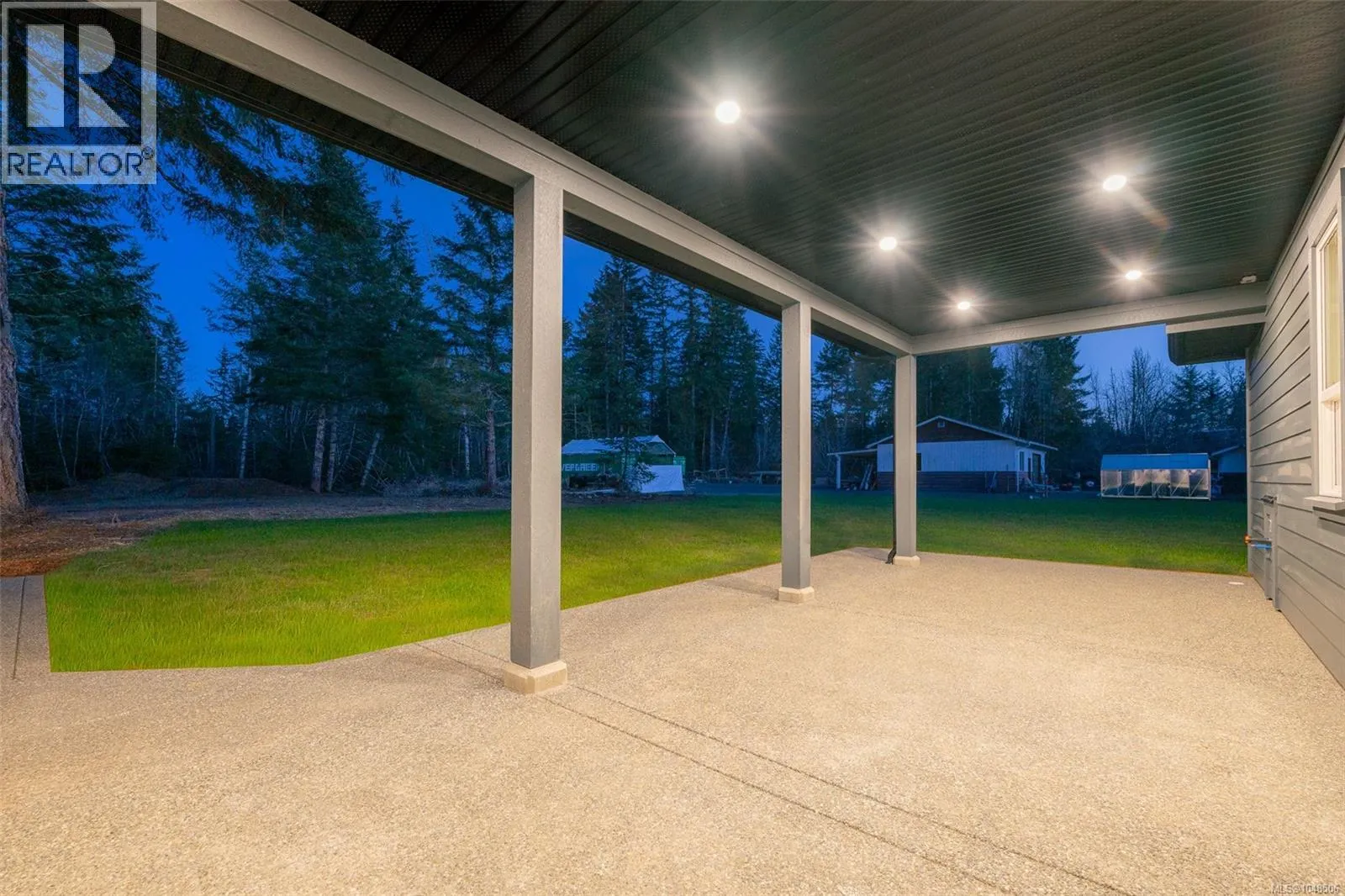 6537 Fayette Rd