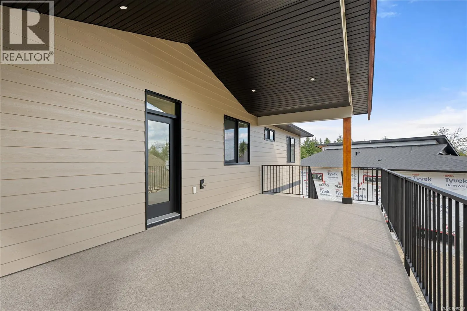 4949 Dixon Lane