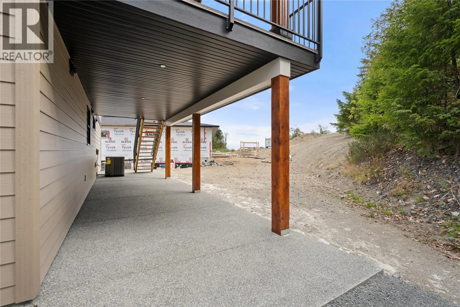 4949 Dixon Lane