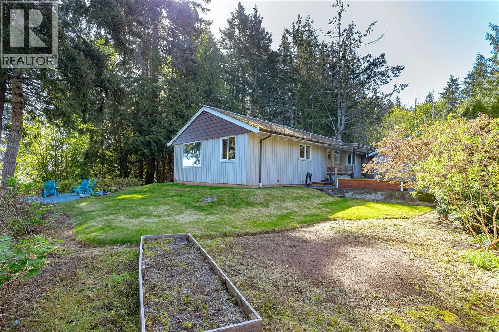 2519 Lasqueti Rd