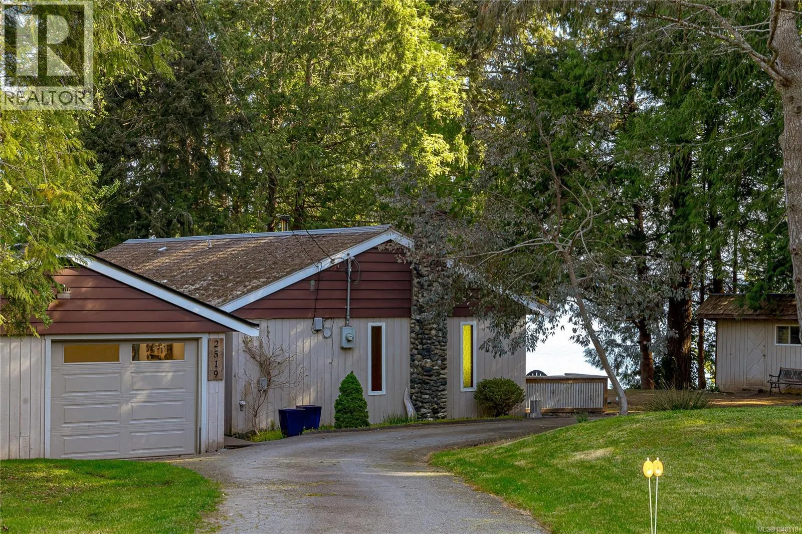 2519 Lasqueti Rd