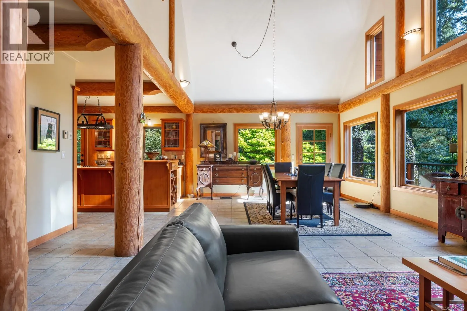 900 Spider Lake Rd