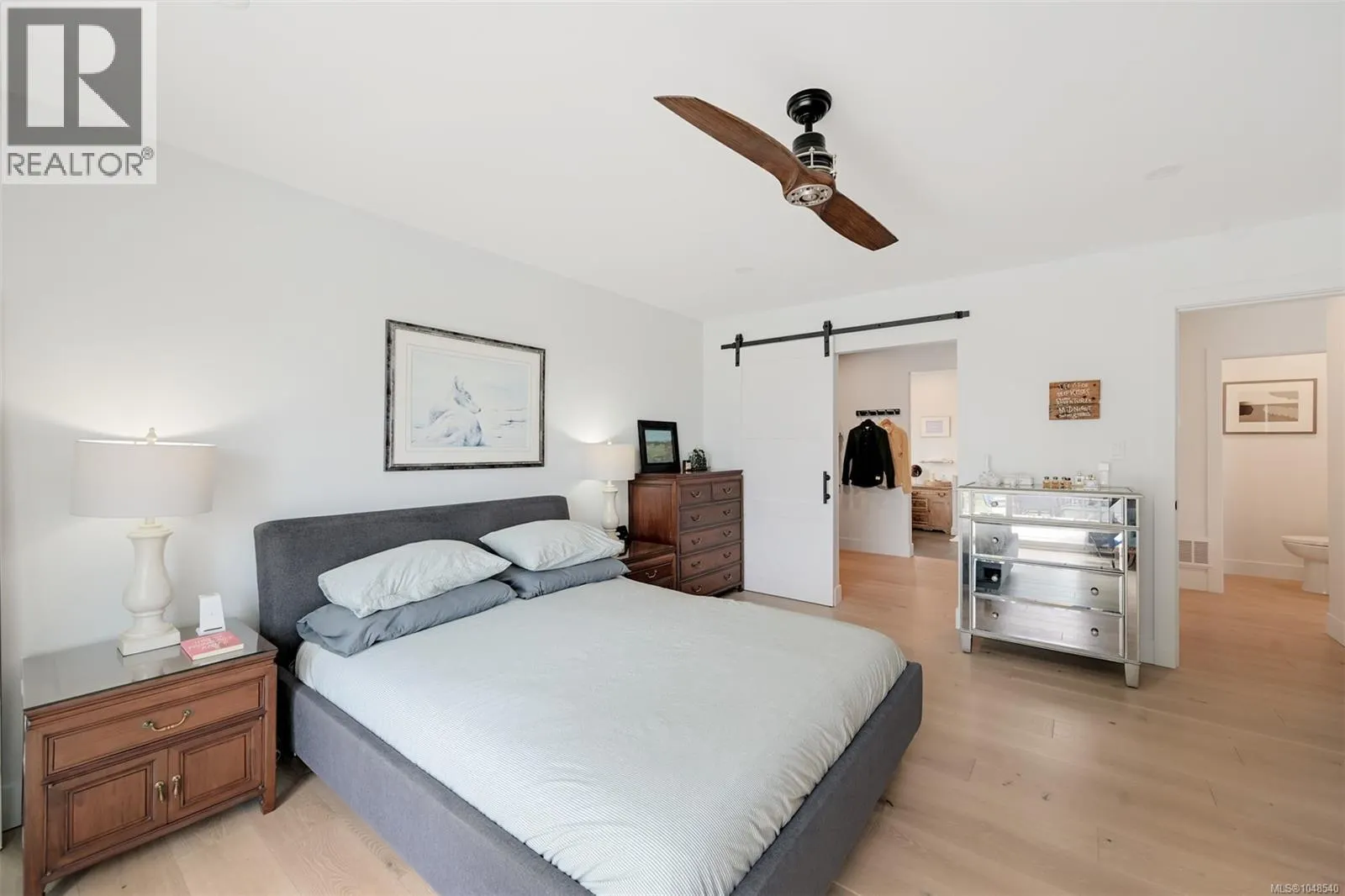 8566 Moxon Terr