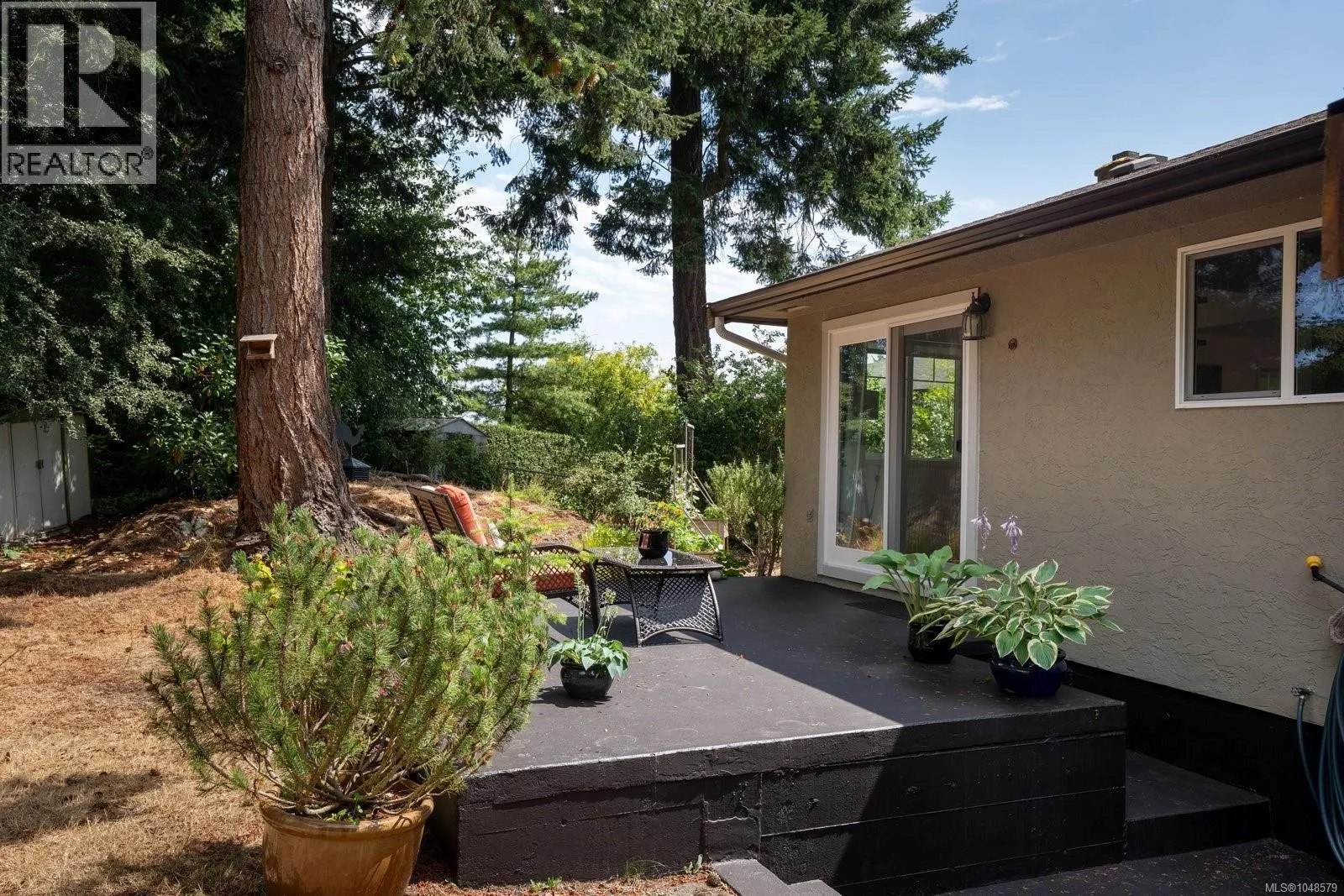 10496 Jocelyn Pl