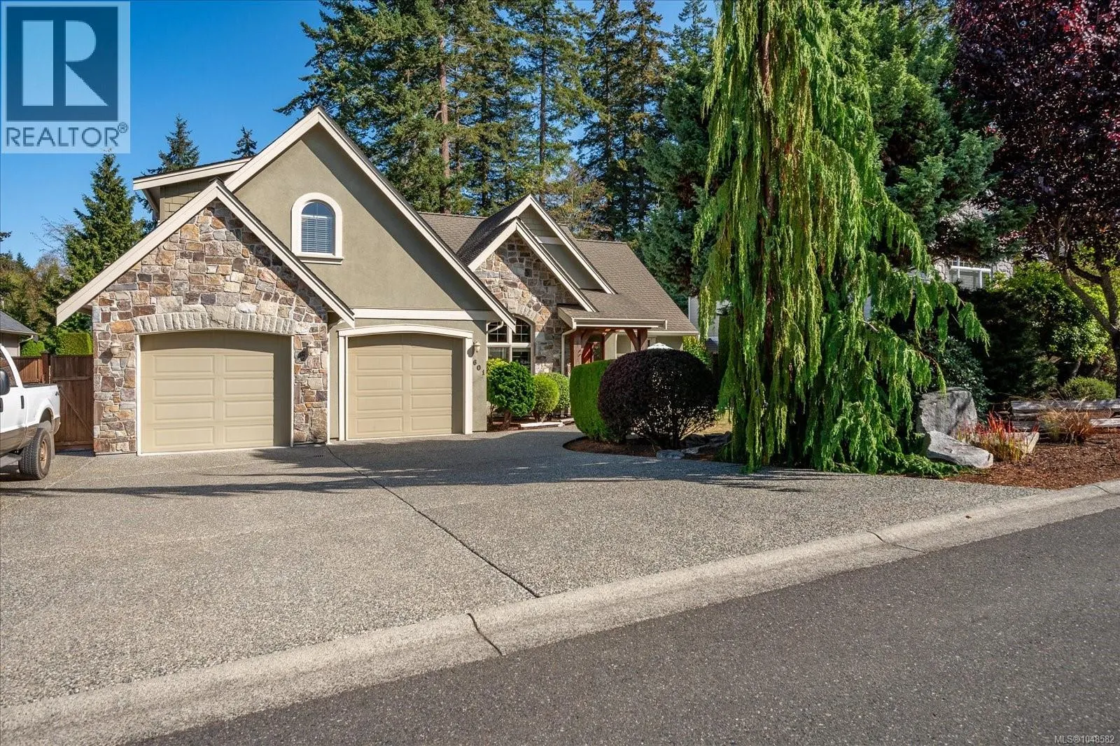 601 Meadow Dr