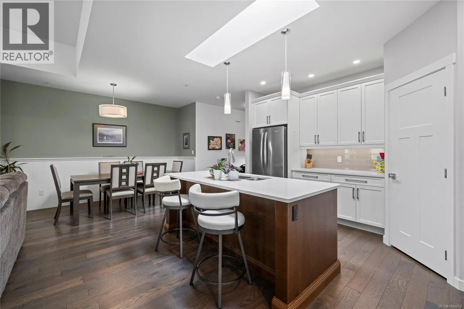 4100 Emerald Woods Pl